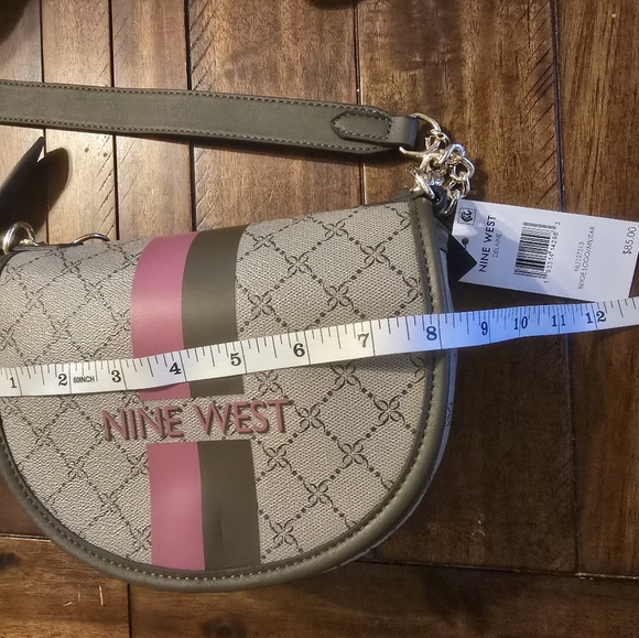 Nine West Green and Pink Crossbody Bag - Picture 10 of 12